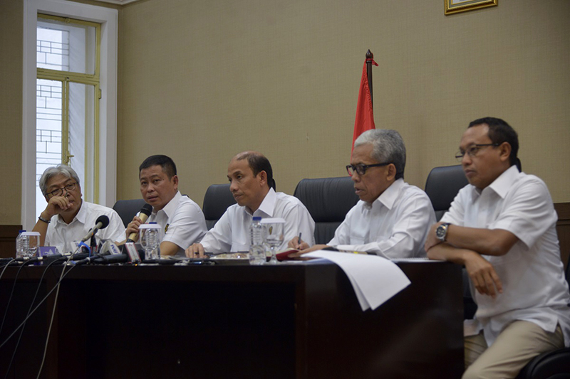 Lima Tahun Untuk Bangun Smelter dengan Pengawasan per Enam Bulan